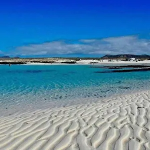 cotillo-amas-house-sea-view-pool-wifi-service.in-canary-islands.com/